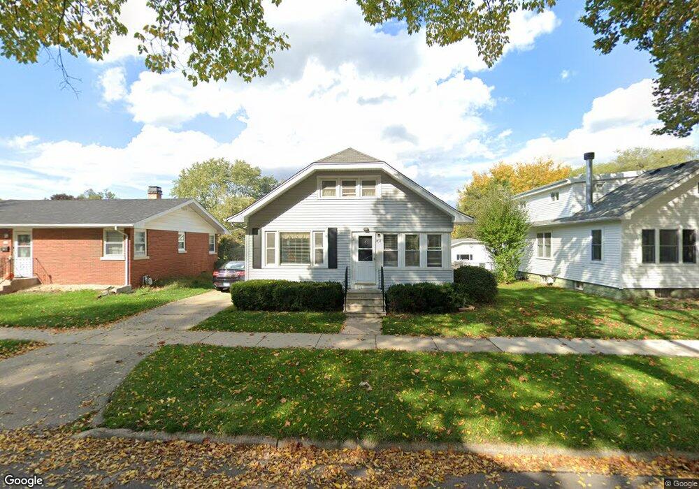837 Charles St, Aurora, IL 60506 - photo 1