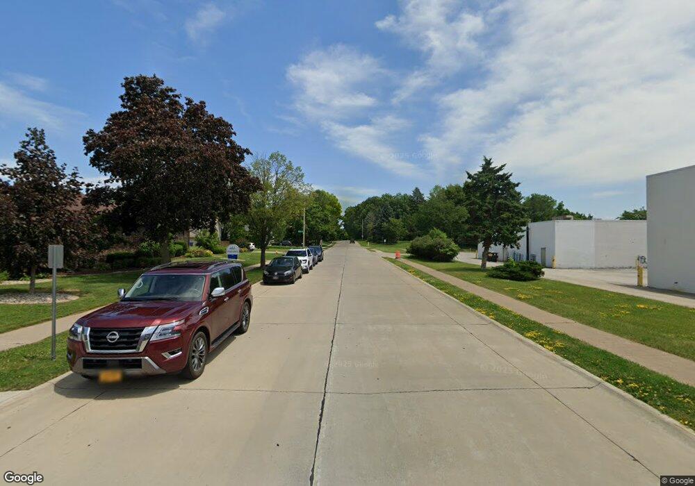 2019 E 38th St unit 2A, Davenport, IA 52807 - photo 1