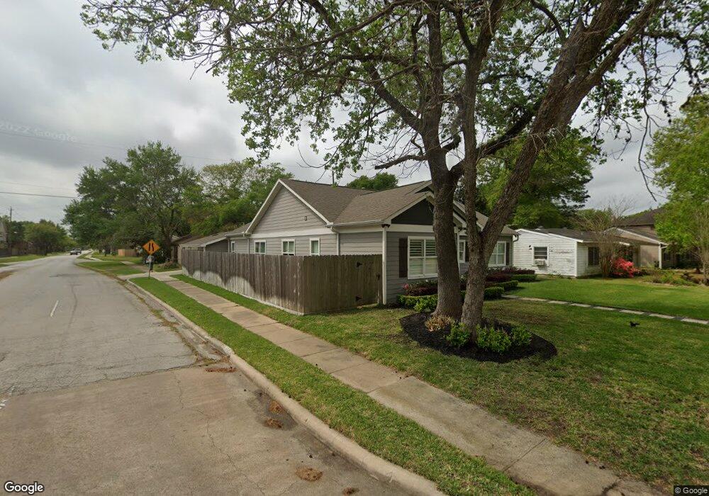 1803 Nina Lee Ln, Houston, TX 77018 - photo 1