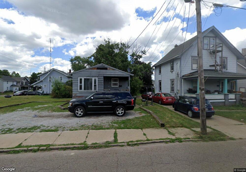 1644 Maple Ave NE, Canton, OH 44705 - photo 1