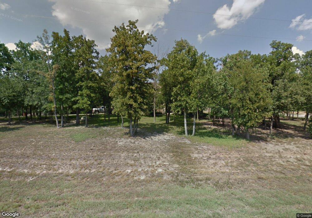 129 Creekpath Dr, Azle, TX 76020 - photo 1