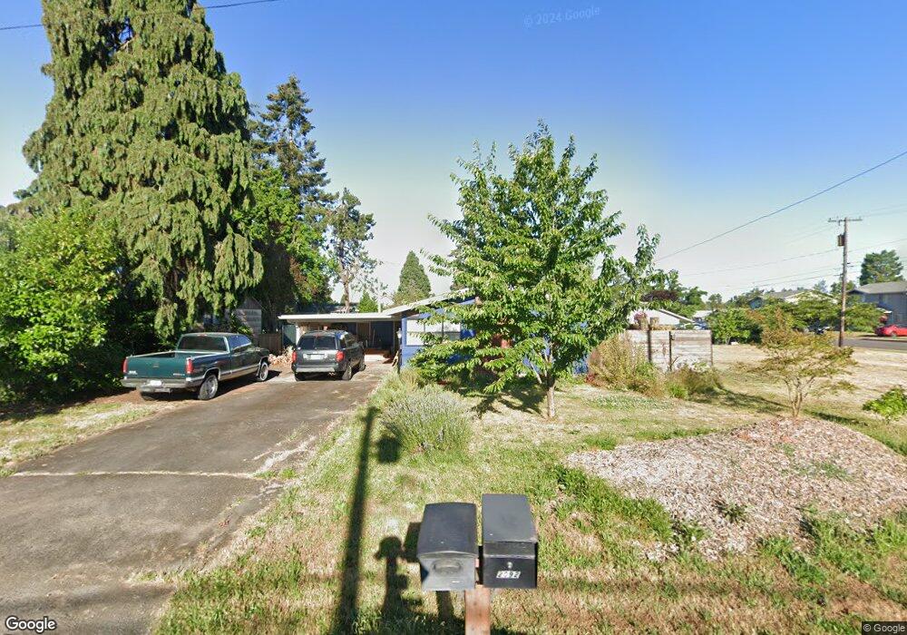 2092 2nd St, Springfield, OR 97477 - photo 1
