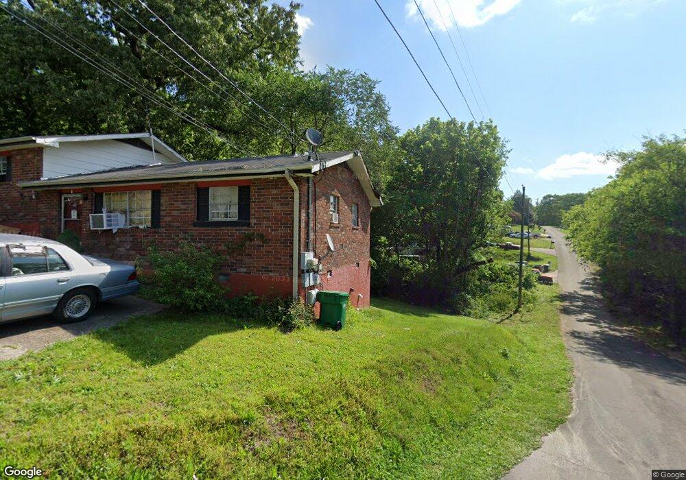 914 W Pine St, Rossville, GA 30741 - photo 1