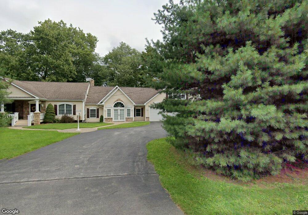 67 Spring Rd unit Studio, Poughkeepsie, NY 12601 - photo 1