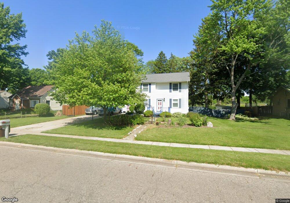 1012 Robins Rd, Lansing, MI 48917 - photo 1