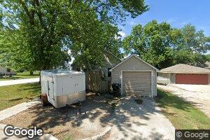 11 1st St NE, West Bend, IA 50597