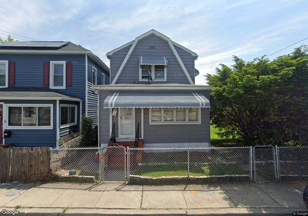 221 Sollers Point Rd, Dundalk, MD 21222 - photo 1