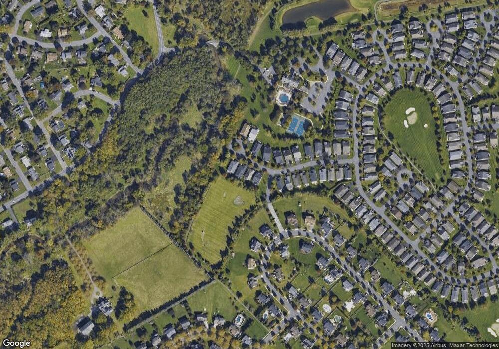 7082 Queenscourt Ln unit I46, Macungie, PA 18062 - photo 1