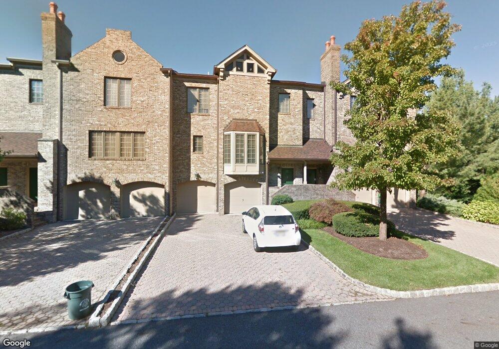 3 Windsor Ct, Saddle River, NJ 07458 - photo 1