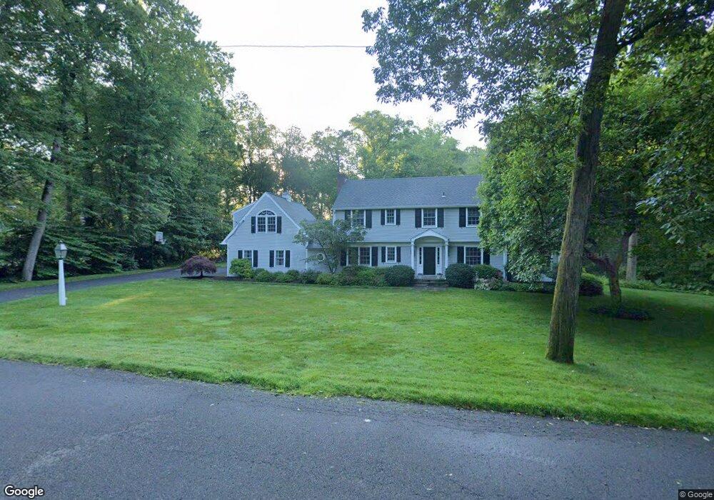 16 Hickory Ln, Darien, CT 06820 - photo 1