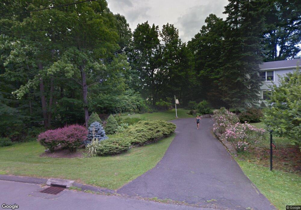 116 Walnut Grove Rd, Ridgefield, CT 06877 - photo 1