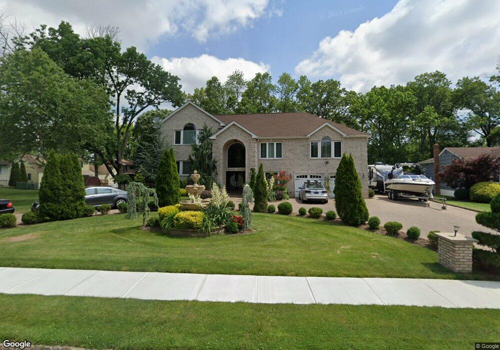 22 Wheatsheaf Rd, Clark, NJ 07066 - photo 1