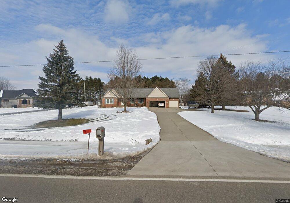 8471 E Potter Rd, Davison, MI 48423 - photo 1