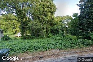411 1st St SE, Hickory, NC 28602