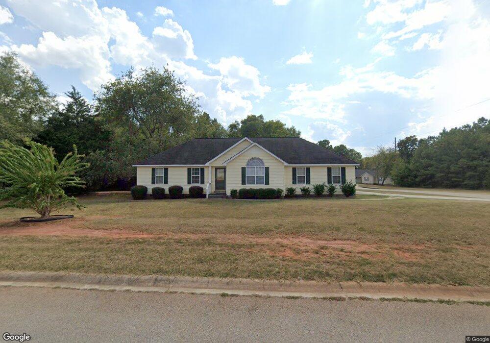 139 Carriage Trace, Barnesville, GA 30204 - photo 1