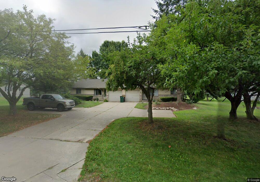 1552 76th St SW, Byron Center, MI 49315 - photo 1