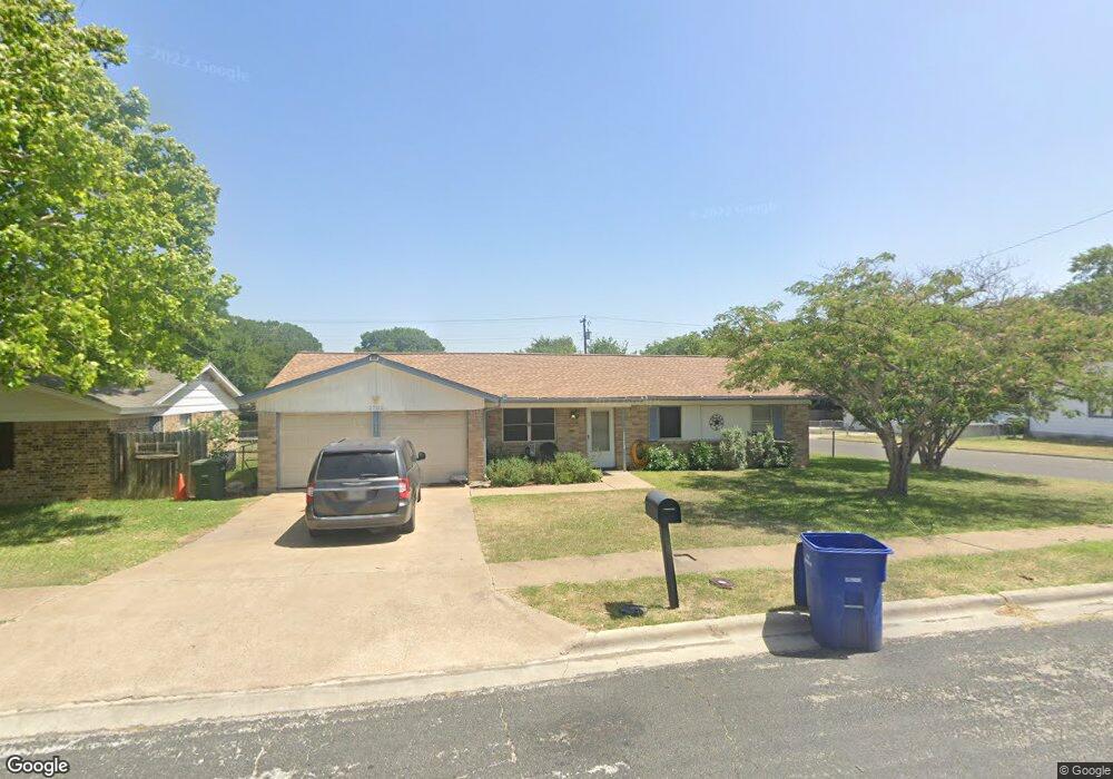 2702 Mountain Ave, Copperas Cove, TX 76522 - photo 1