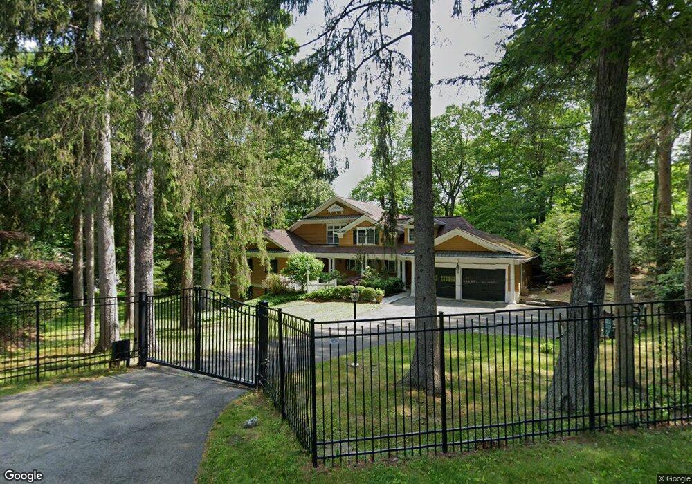 8 N Lake Rd, Armonk, NY 10504 - photo 1