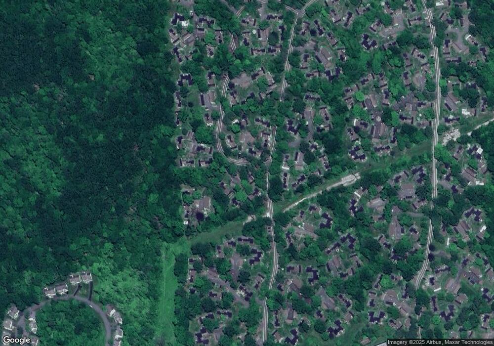 918 Heritage Village unit 918-B, Southbury, CT 06488 - photo 1