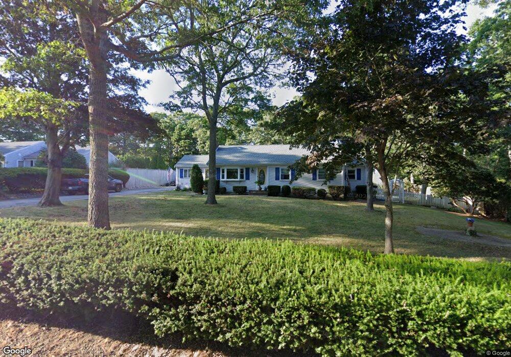 22 Moon Penny Ln, Centerville, MA 02632 - photo 1