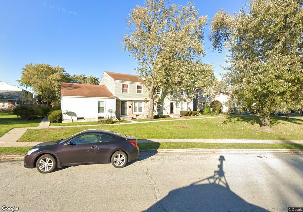 1113 Williamsburg Rd, Country Club Hills, IL 60478 - photo 1