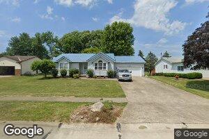 213 S Crestview Dr, Creston, OH 44217