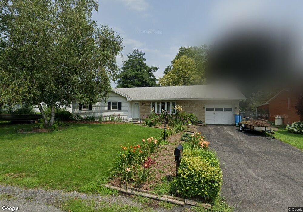 216 Saint Lawrence St, Lewisburg, PA 17837 - photo 1