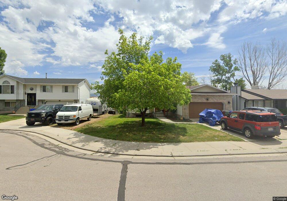 6855 S Kiesta Ct, West Jordan, UT 84081 - photo 1