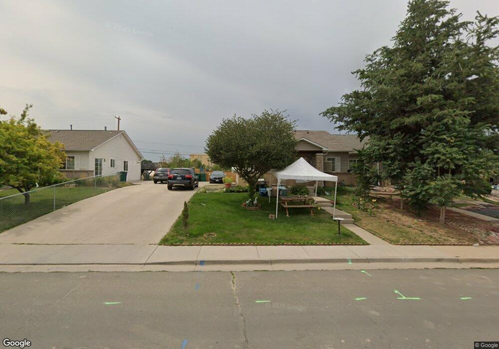 1323 Akron St, Aurora, CO 80010 - photo 1