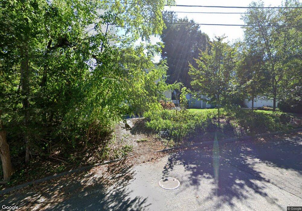 53 Smith St, Arlington, MA 02476 - photo 1