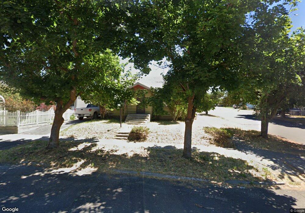 735 Mitchell St, Klamath Falls, OR 97601 - photo 1