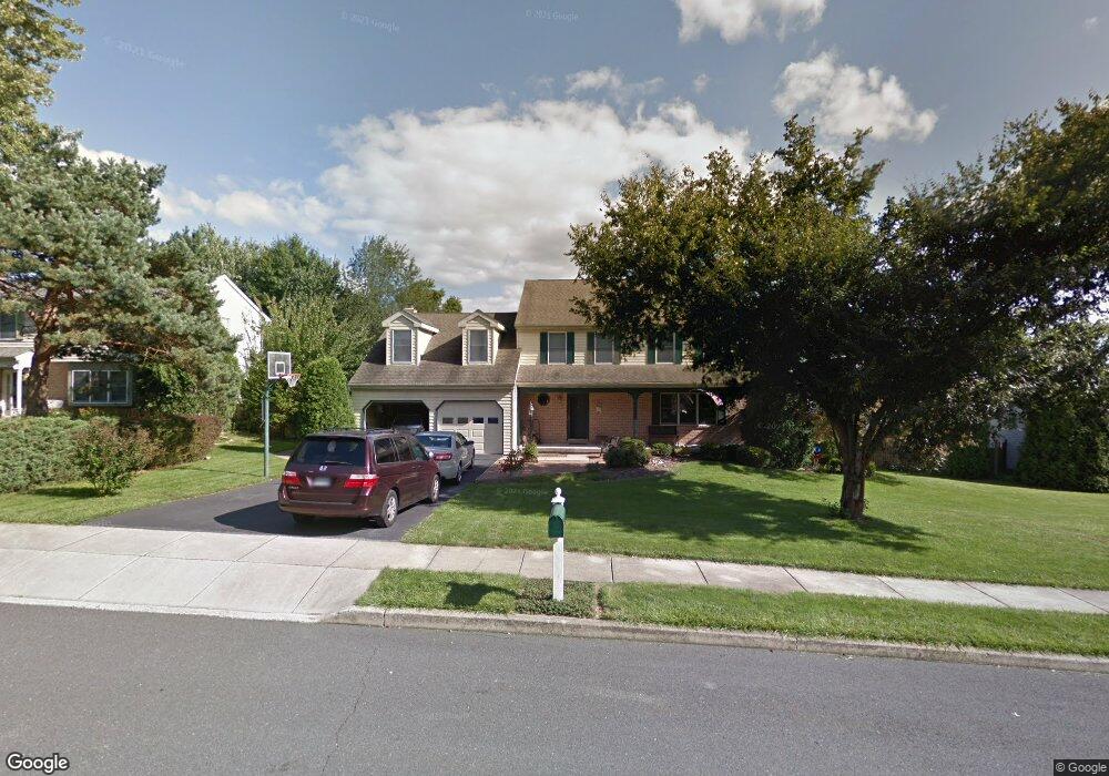 1002 Pepper Ridge Dr, Reading, PA 19606 - photo 1