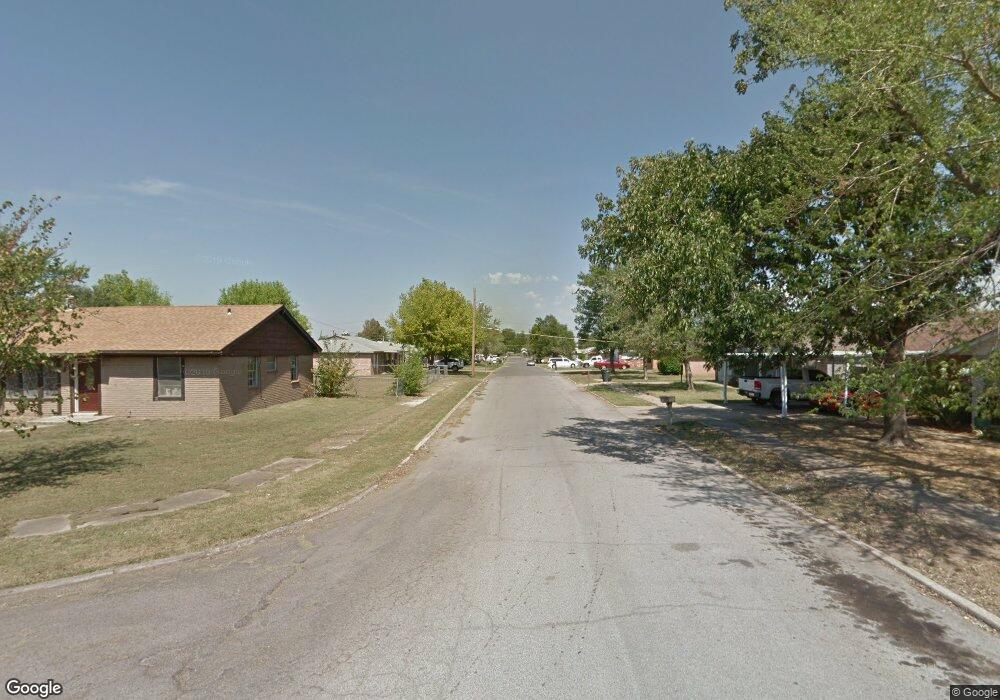 1116 E Evergreen, Skiatook, OK 74070 - photo 1