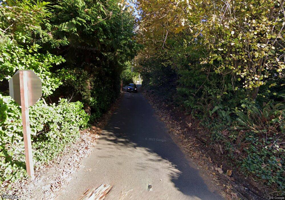 5626 SE 46th St, Mercer Island, WA 98040 - photo 1