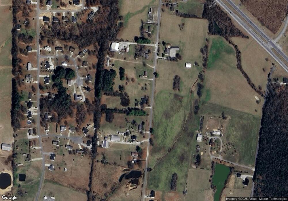 319 Castle St, McMinnville, TN 37110 - photo 1