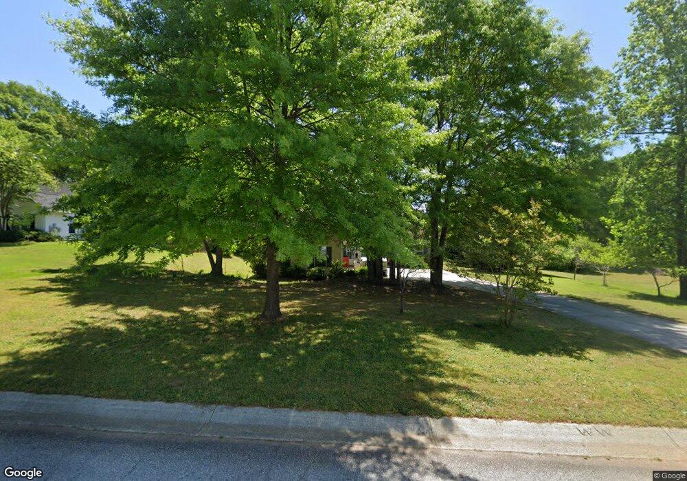 674 Allen Cir unit 1, Winder, GA 30680 - photo 1