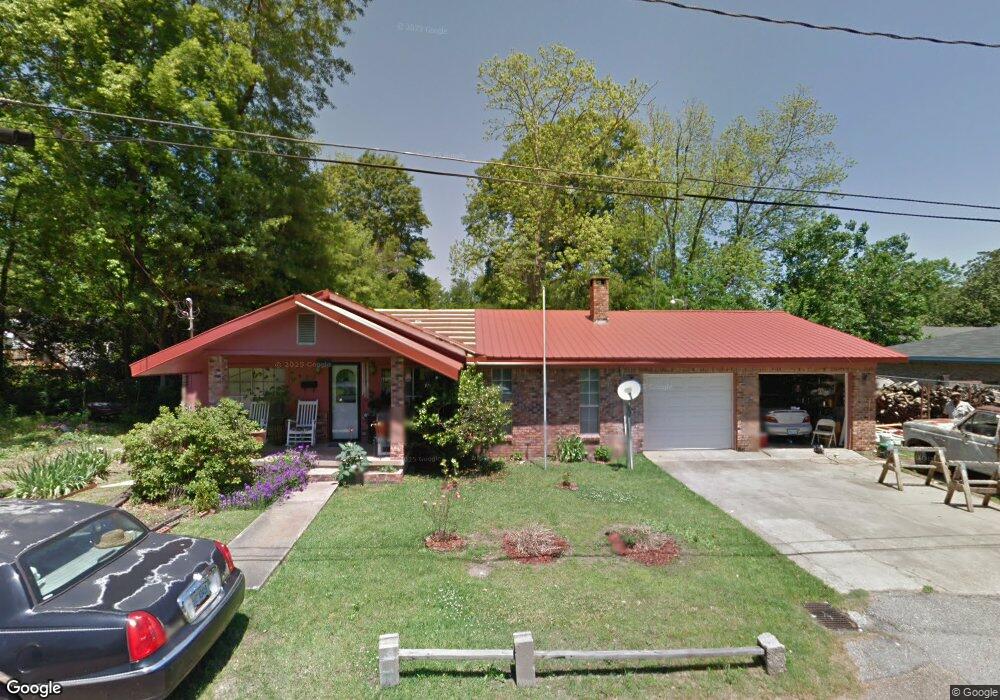213 Elm St, Laurel, MS 39440 - photo 1