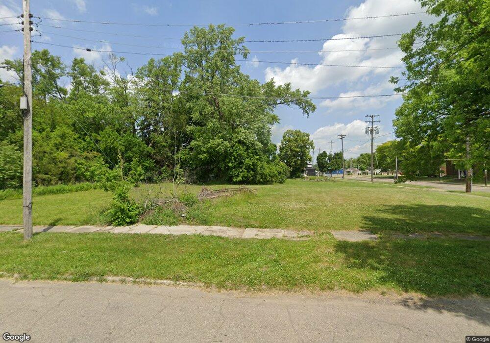 1821 Belle Ave, Flint, MI 48506 - photo 1