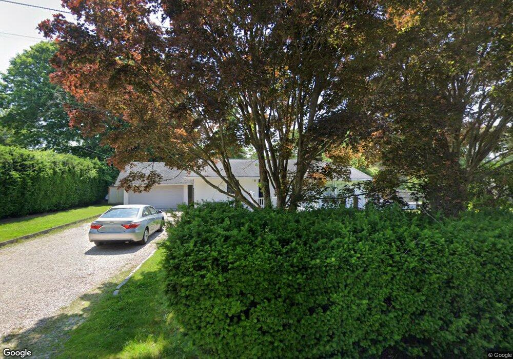 17 Silva St, Wakefield, RI 02879 - photo 1