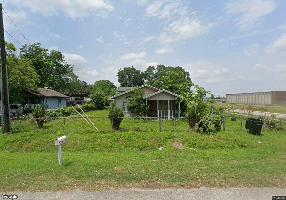 750 Fortune St, Houston, TX 77088 - photo 1