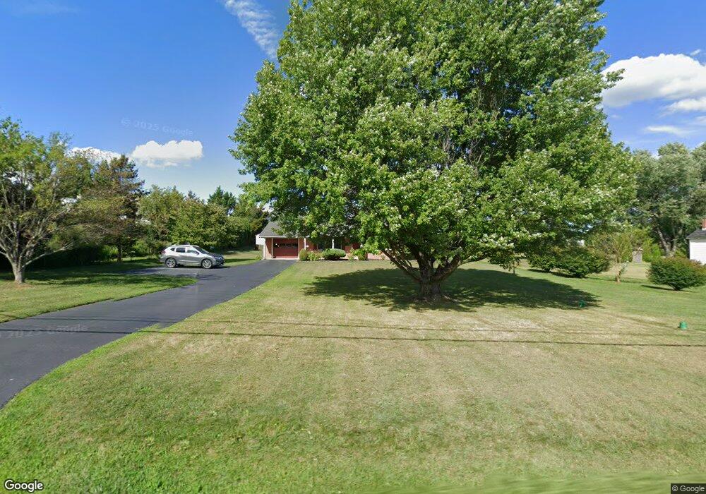 580 Niantic Rd, Barto, PA 19504 - photo 1