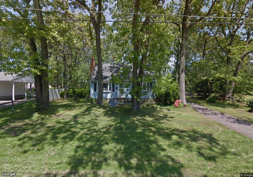 70 Juniper Dr, Windsor Locks, CT 06096 - photo 1