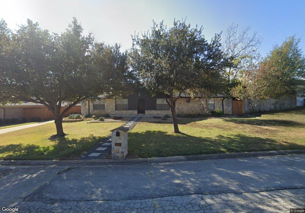 604 Robindale Dr, Bedford, TX 76022 - photo 1