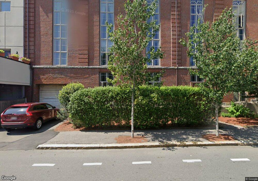 60 Tufts St unit 2, Somerville, MA 02145 - photo 1