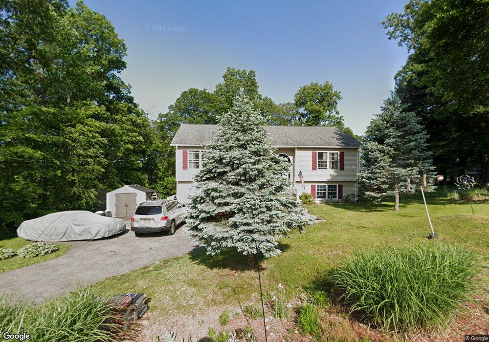 31 James Dr, Putnam Valley, NY 10579 - photo 1