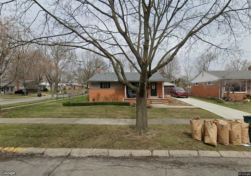 1076 W Stephen Ave, Clawson, MI 48017 - photo 1