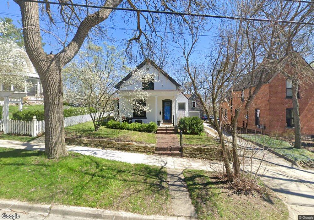 820 Spring St, Ann Arbor, MI 48103 - photo 1