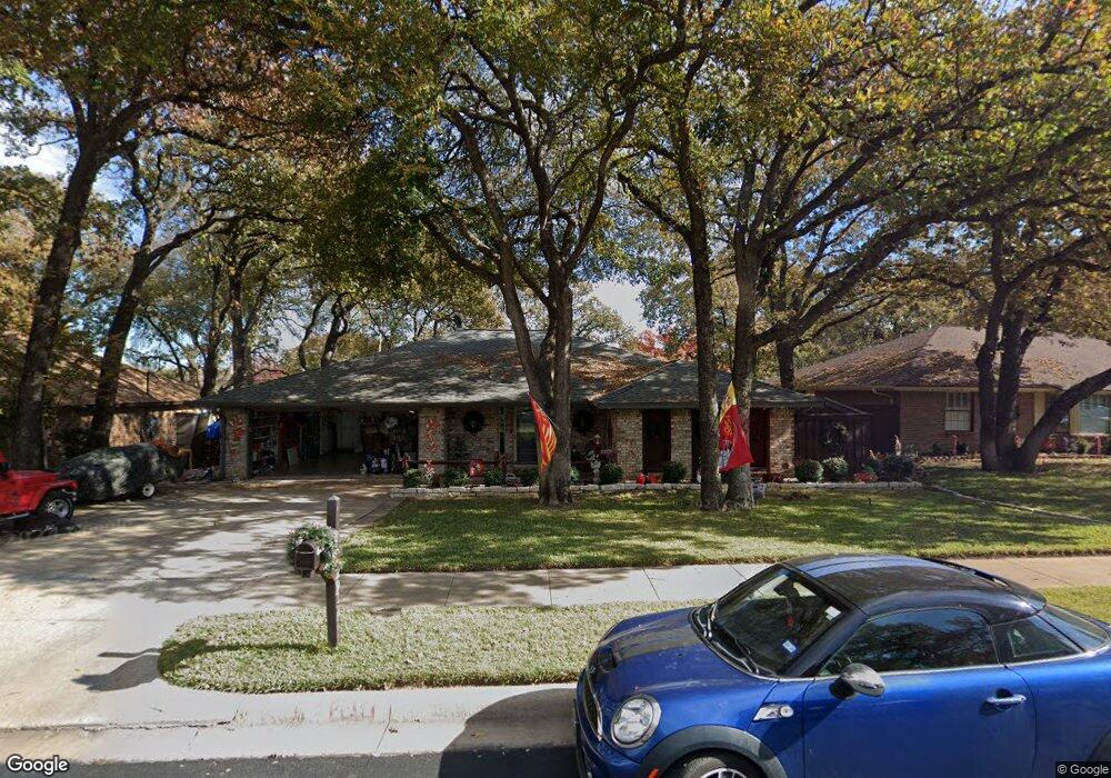 2912 Ridgewood Dr, Hurst, TX 76054 - photo 1