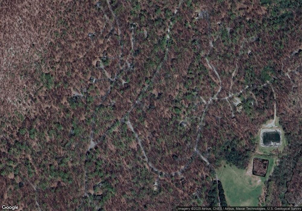 15 Wintergreen Ct, Berkeley Springs, WV 25411 - photo 1