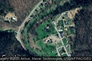 221 Cobb Ave, Clendenin, WV 25045